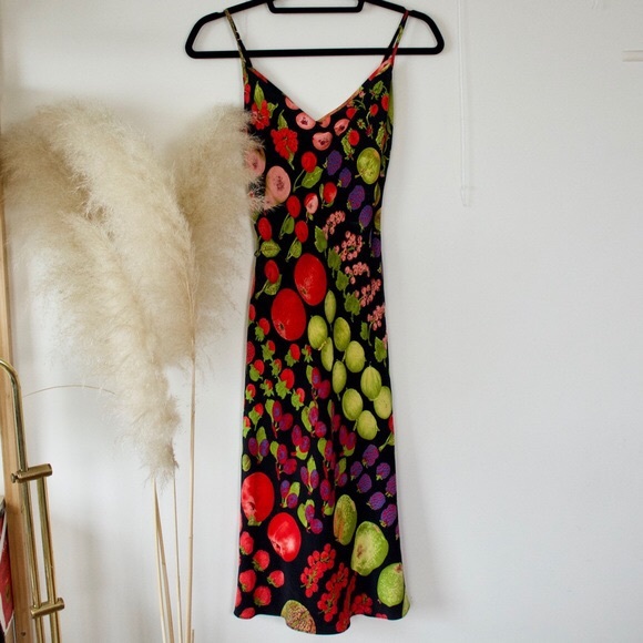 ベッツィジョンソンBetseyJohnsonワンピース　ボレロ　ヴィンテージ Betsey Johnson | Dresses | Iso Betsey Johnson Fruit Dress